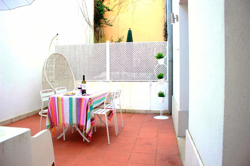 ALTIDO Modern 1-bed Apt with terrace, moments from São Bento Palace Lisboa Exterior foto